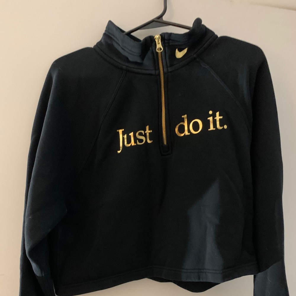 Nike Cropped Quarter Zip